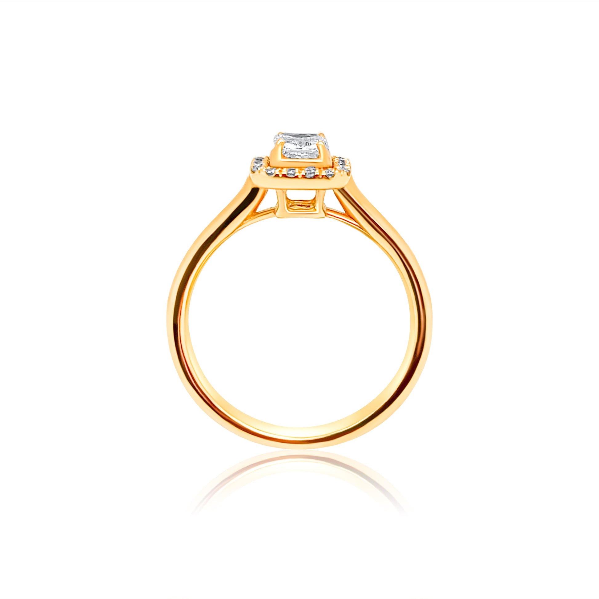 Radiant Cut Diamond Ring With Halo