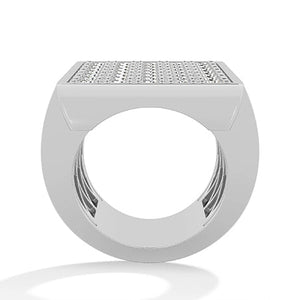 Round Lab-Grown Diamond Ring in 18K white gold, front view