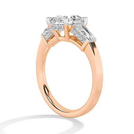 Oval LG Diamond Ring in White Gold - Binson Diamonds Antwerp