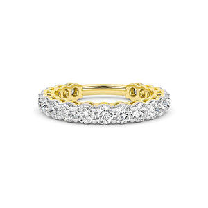 Round Lab-Grown Diamond Ring in 18K yellow gold, overhead view
