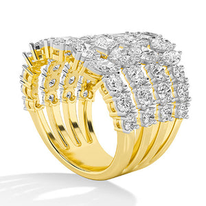 Pear Lab-Grown Diamond Ring in 18K yellow gold, side view