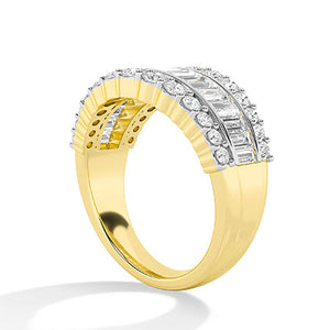 Baguette Lab-Grown Diamond Ring in 18K yellow gold, side view