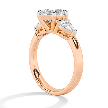 Pear LG Diamond Ring in Yellow Gold - Binson Diamonds Antwerp