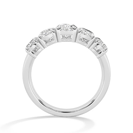 Oval LG Diamond Ring in Yellow Gold - Binson Diamonds Antwerp