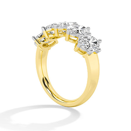 Oval LG Diamond Ring in White Gold - Binson Diamonds Antwerp