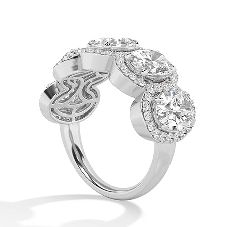 Oval LG Diamond Ring in White Gold - Binson Diamonds Antwerp