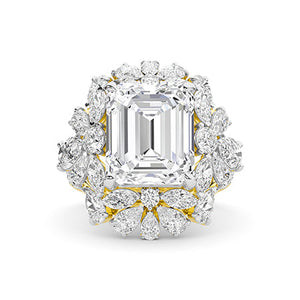 Pear Lab-Grown Diamond Ring in 18K yellow gold, overhead view