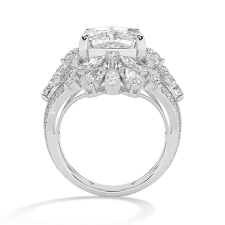 Cushion LG Diamond Ring in Yellow Gold - Binson Diamonds Antwerp