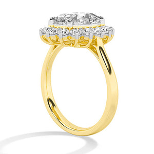 Round Lab-Grown Diamond Ring in 18K yellow gold, side view