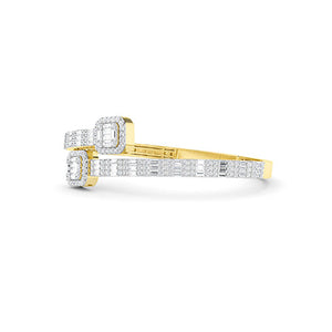 Lab-Grown Diamond Bracelet in 18K yellow gold, angled view