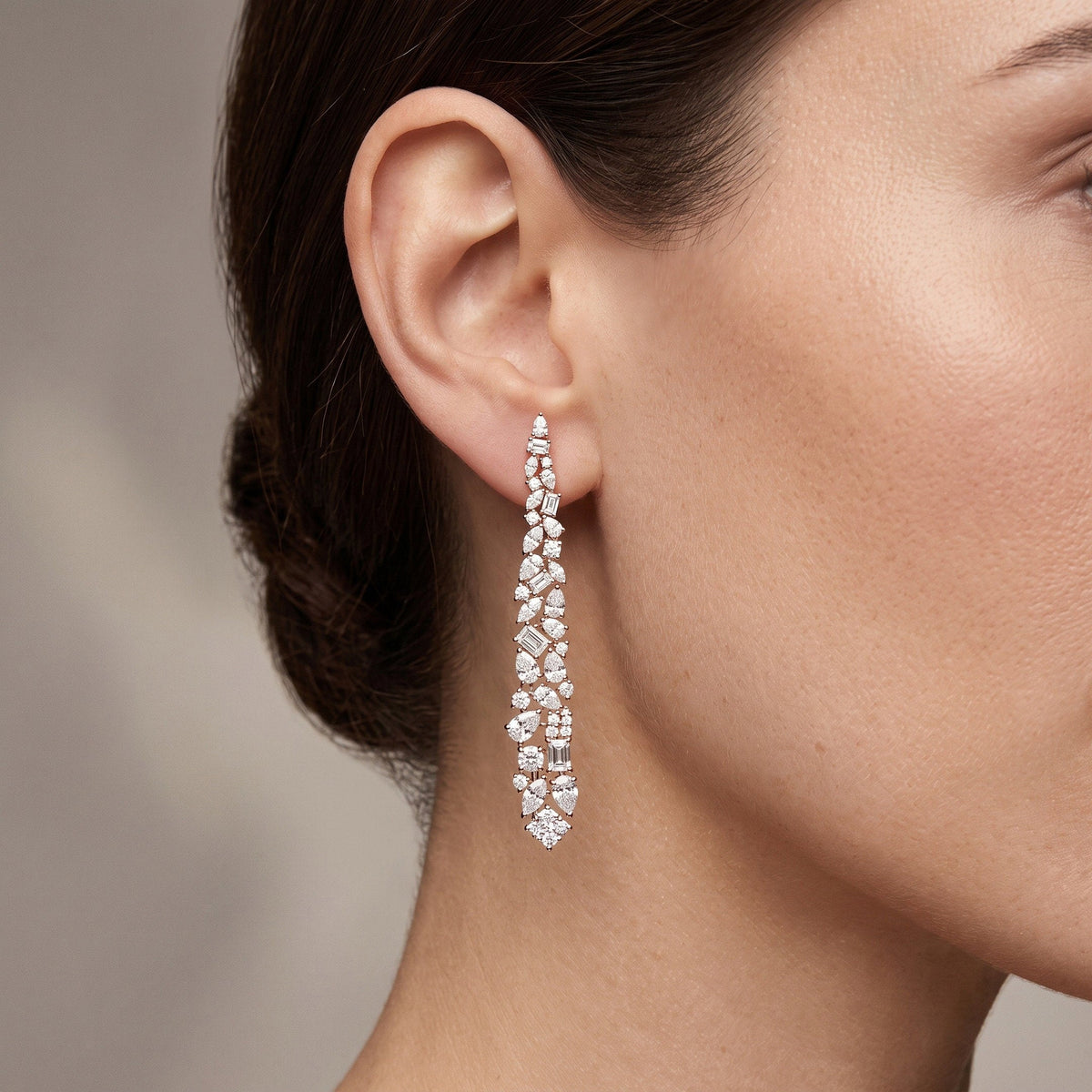 Round LG Diamond Earrings